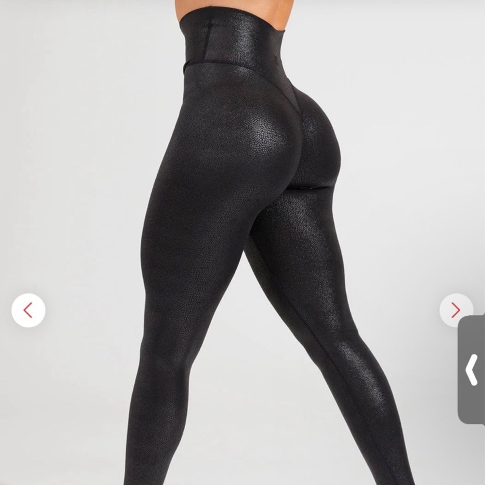 Buffbunny viper leggings, NWT, size small